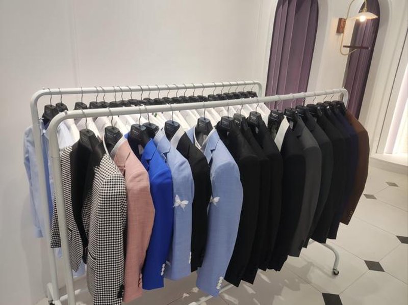 服装选购