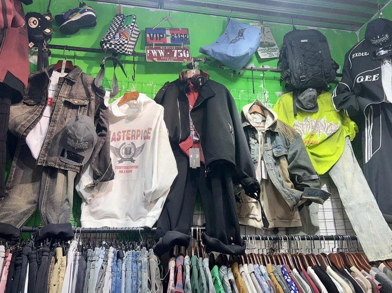 微明浩服装：品牌故事背后的穿搭小技巧